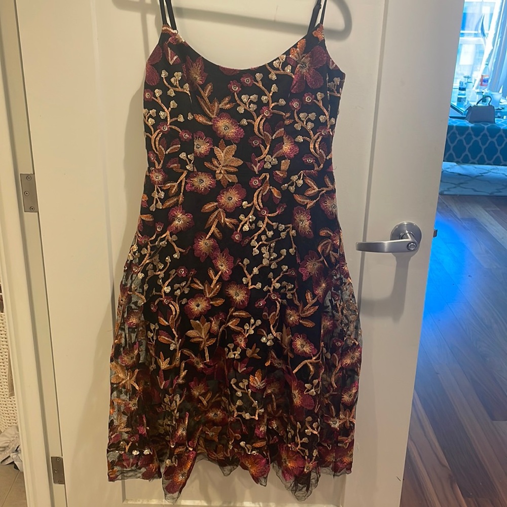 Dress The Population Uma Embroidered Tulle Fit and Flare Dress Size L